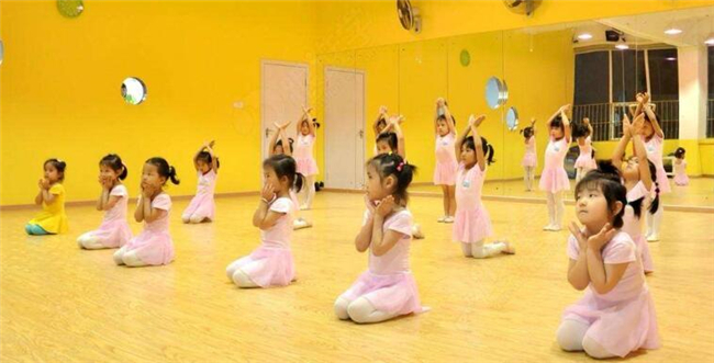 美育奥福加盟优势 美育奥福加盟优势