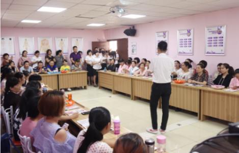 中家家政加盟费用 中家家政加盟费用