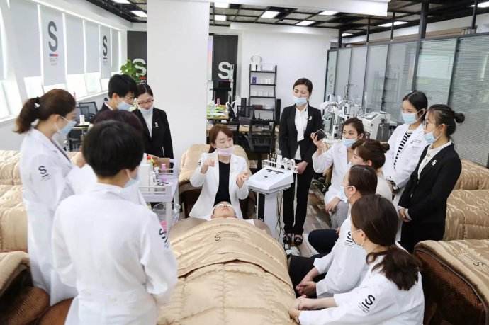 唯美召香加盟优势 唯美召香加盟优势