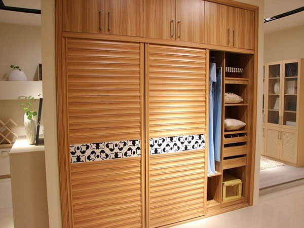 荣事达整体橱柜衣柜加盟条件 荣事达整体橱柜衣柜加盟条件