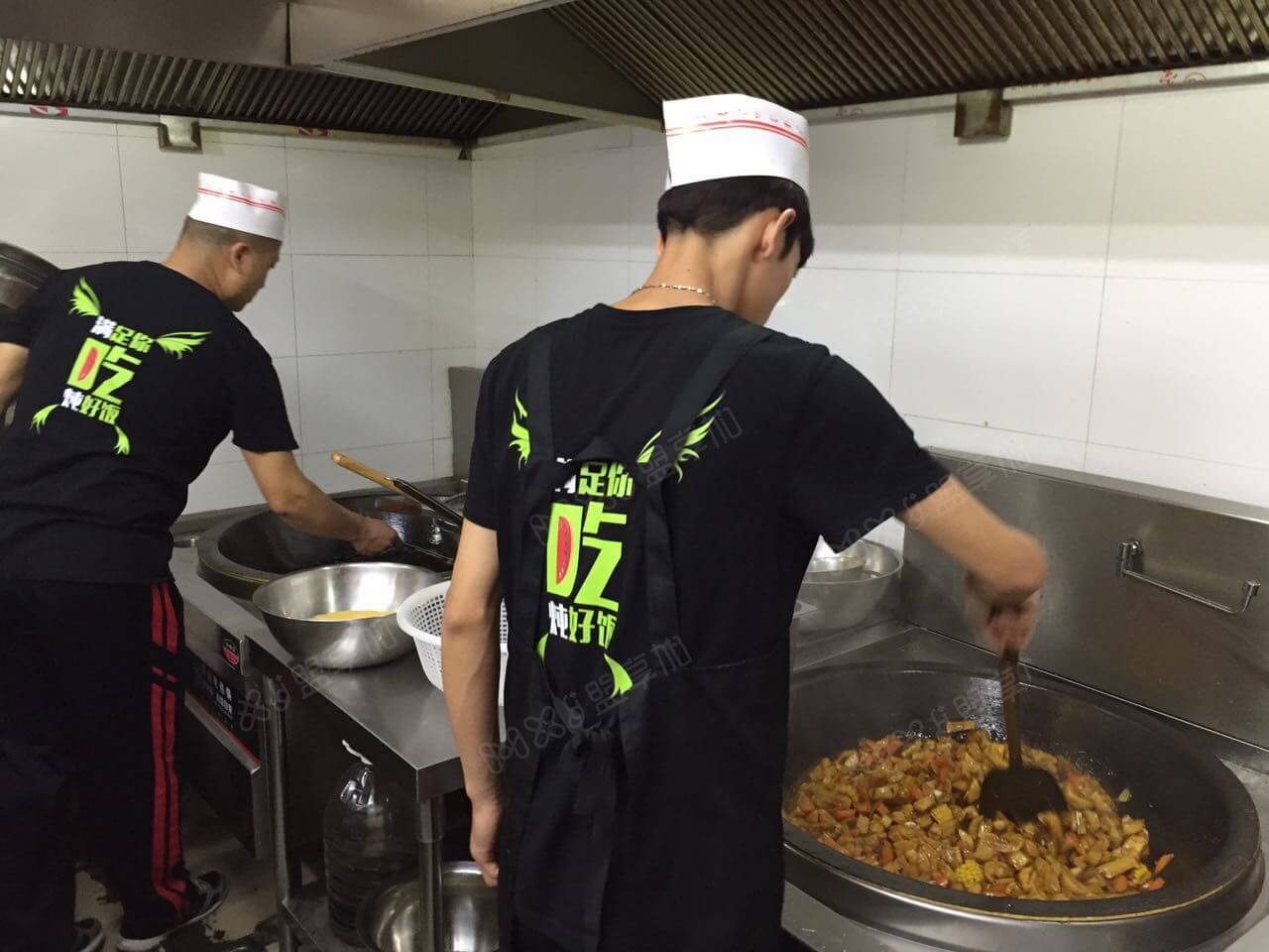 满炖加盟条件 满炖加盟条件