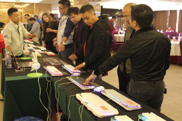 血手网咖加盟优势 血手网咖加盟优势