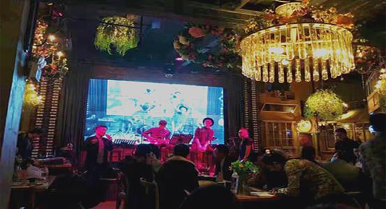 花儿胡同音乐酒馆加盟 花儿胡同音乐酒馆加盟