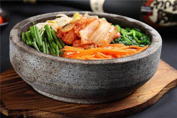 柒阿锅石锅菜加盟优势 柒阿锅石锅菜加盟优势