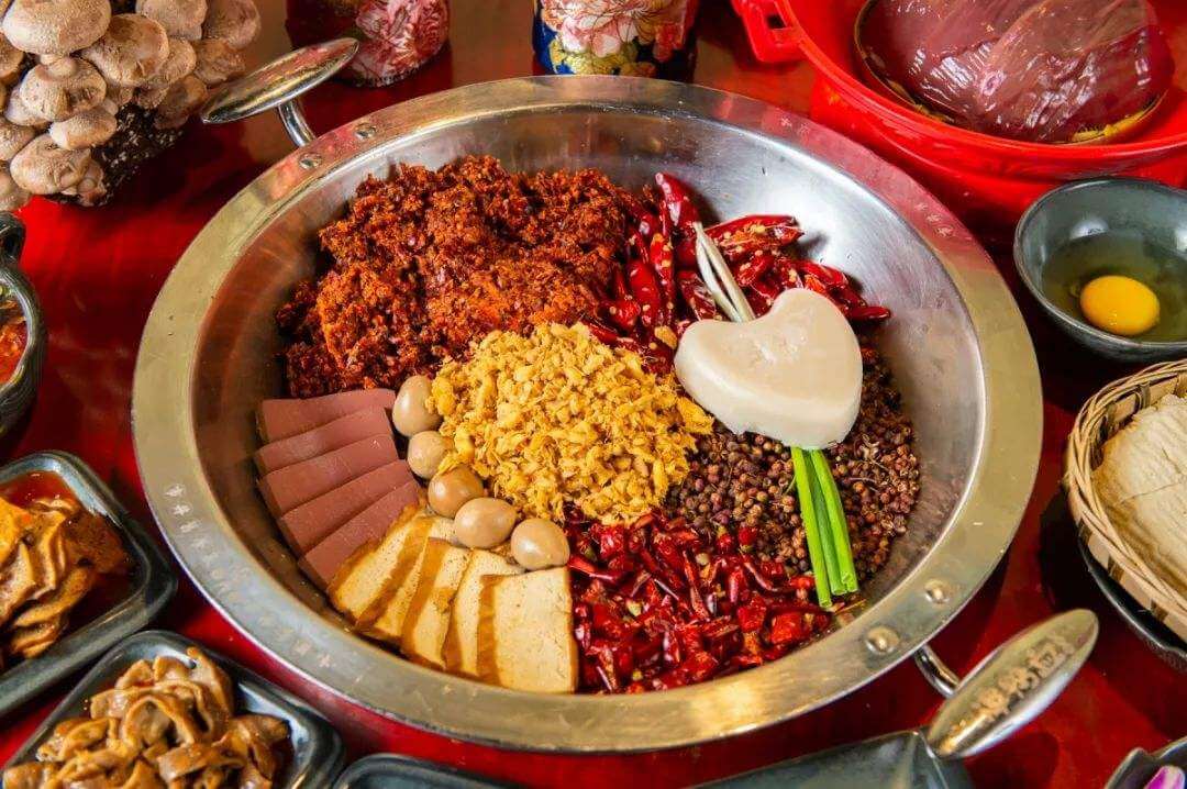 谭鸭血老火锅加盟费用 谭鸭血老火锅加盟费用