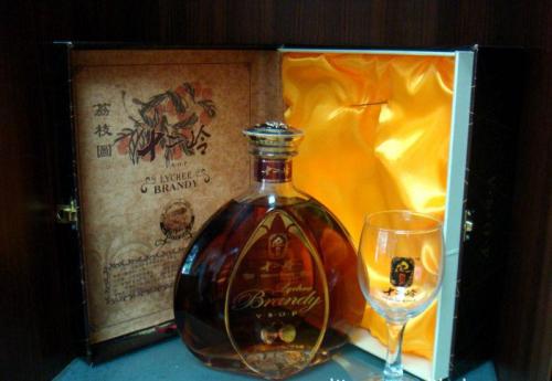 广东十二岭酒业加盟费用 广东十二岭酒业加盟费用