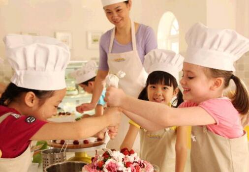 麦鲁小城加盟费用 麦鲁小城加盟费用