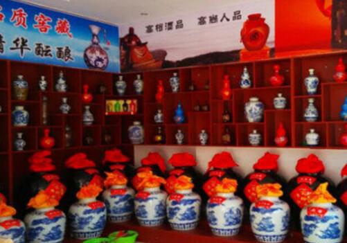 百年御泉东北散白酒加盟优势 百年御泉东北散白酒加盟优势