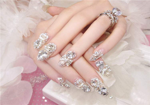 圣千慧美甲加盟支持 圣千慧美甲加盟支持