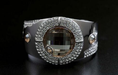 怡美饰品加盟费用 怡美饰品加盟费用