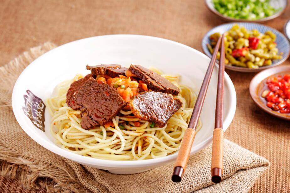 蔡明纬热干面加盟费用 蔡明纬热干面加盟费用